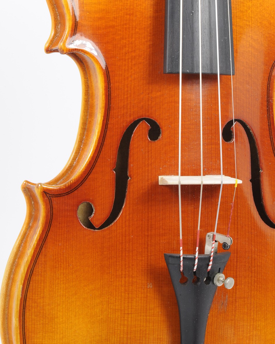 Relativ neue, günstige 1/2 Geige