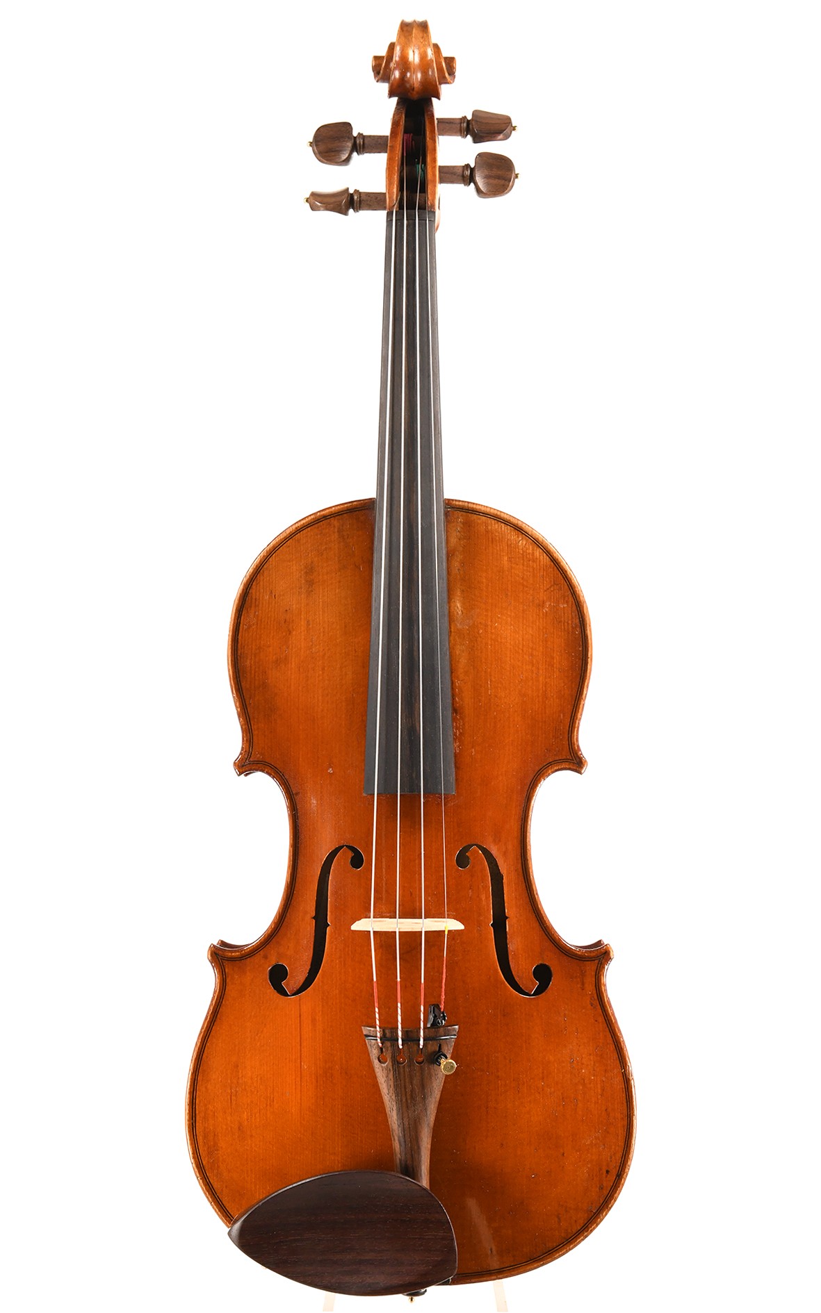 Alte französische Geige aus Mirecour, gebaut im Jahr 1929
