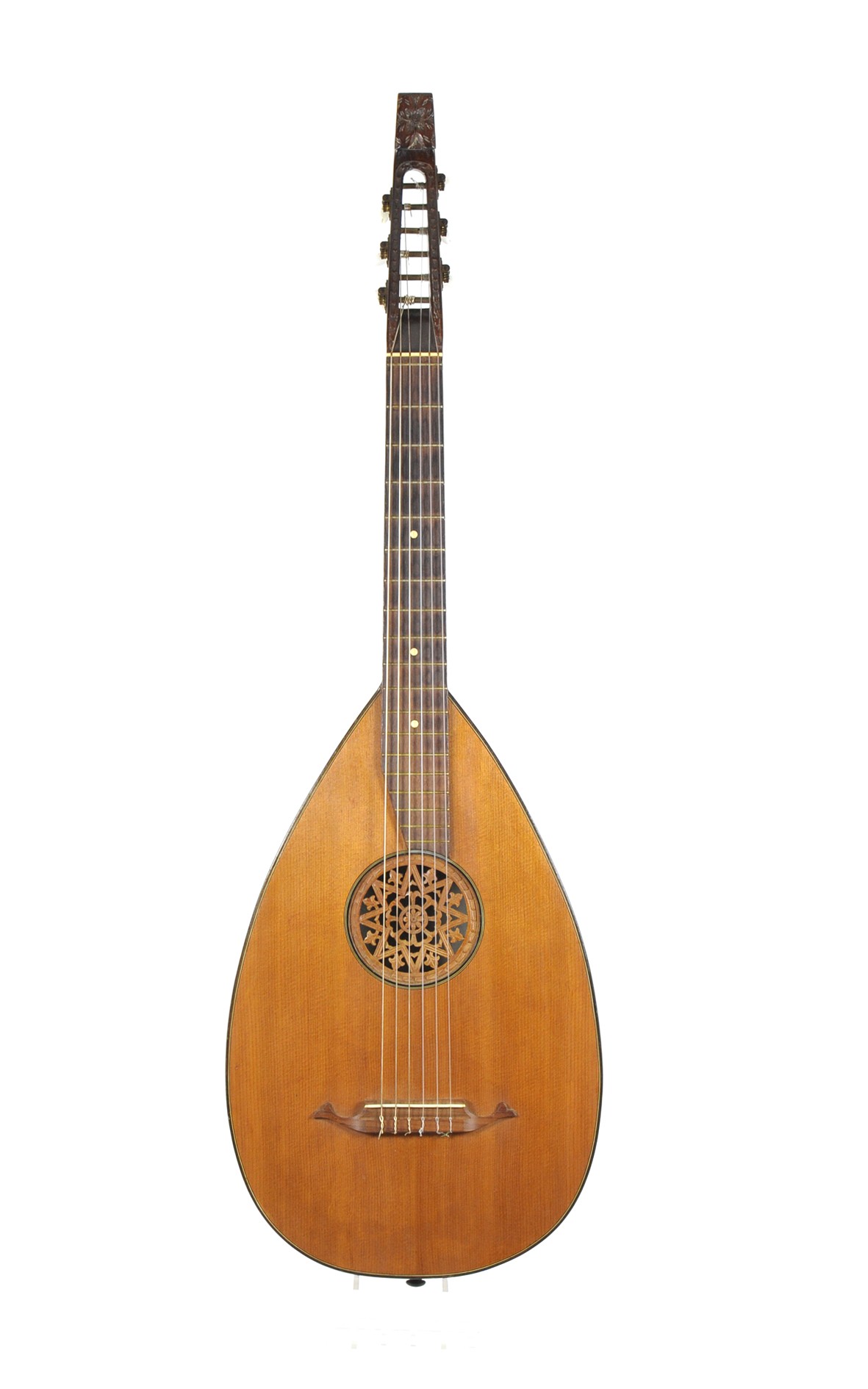 Lute-guitar resp. Wandervogellaute by VEB Sinfonia, table with beautifully carved rose