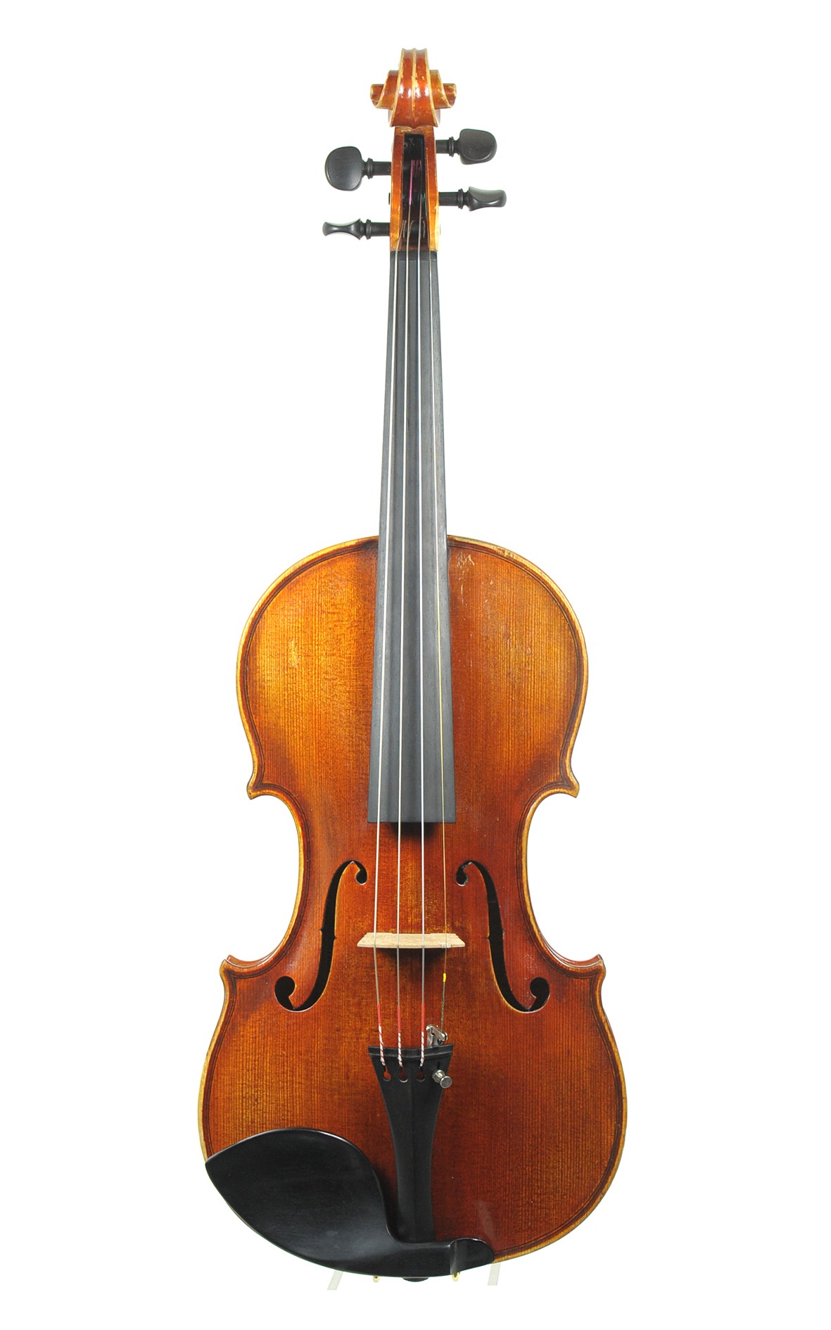 Master violin from Bubenreuth made by Bernd Dimbarth, violin maker. Spruce table