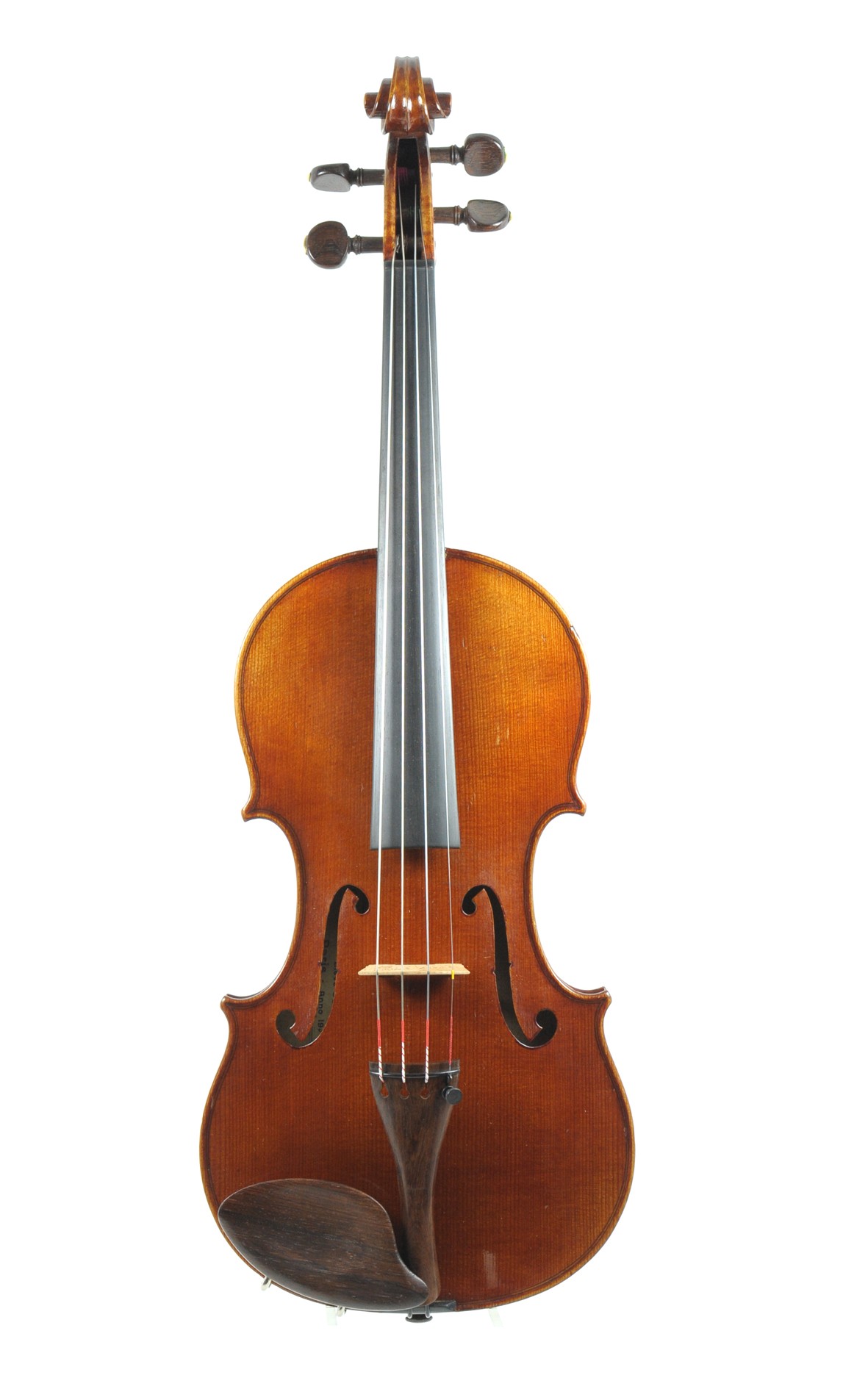 Charotte-Millot 1934 violin - front view