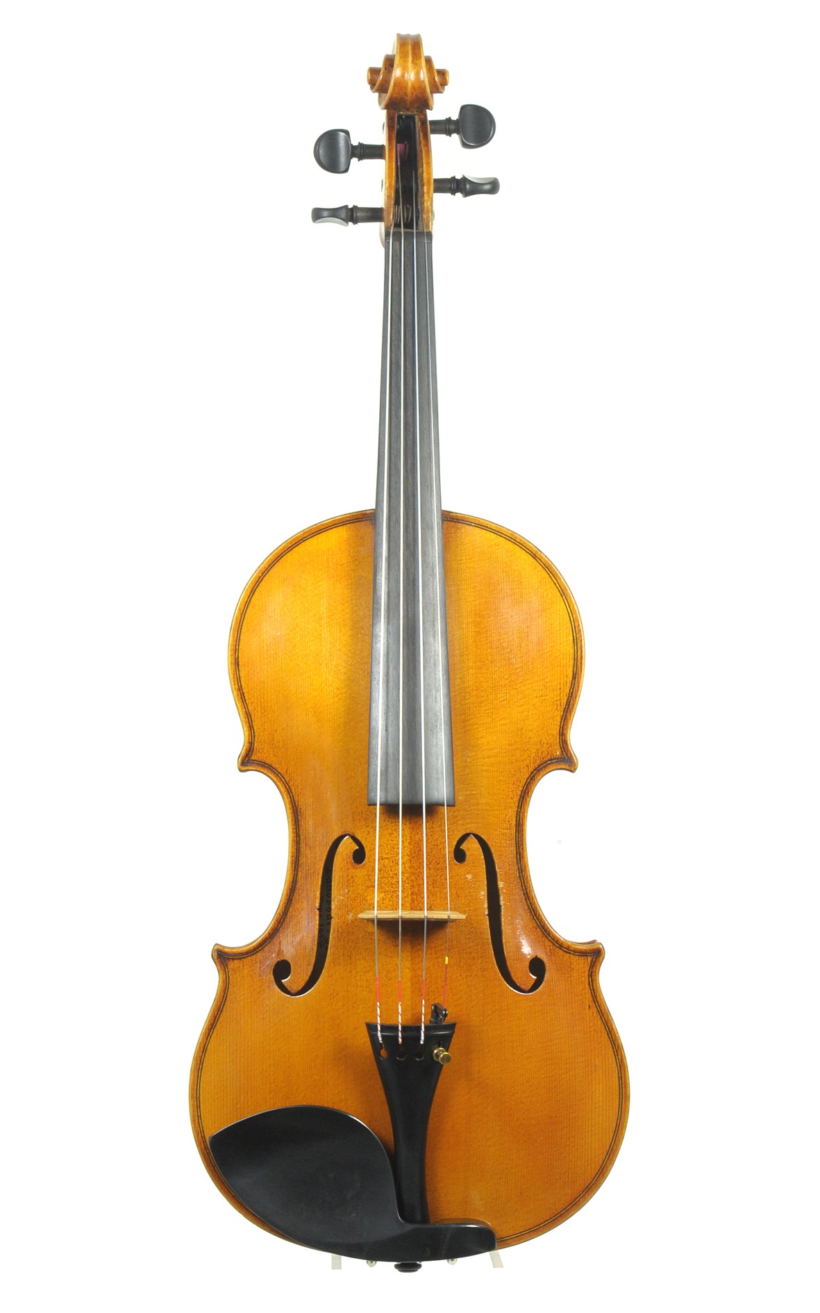 Bavarian violin by Max Krauss, Landshut 1954. Two piece top of medium grained spruce.