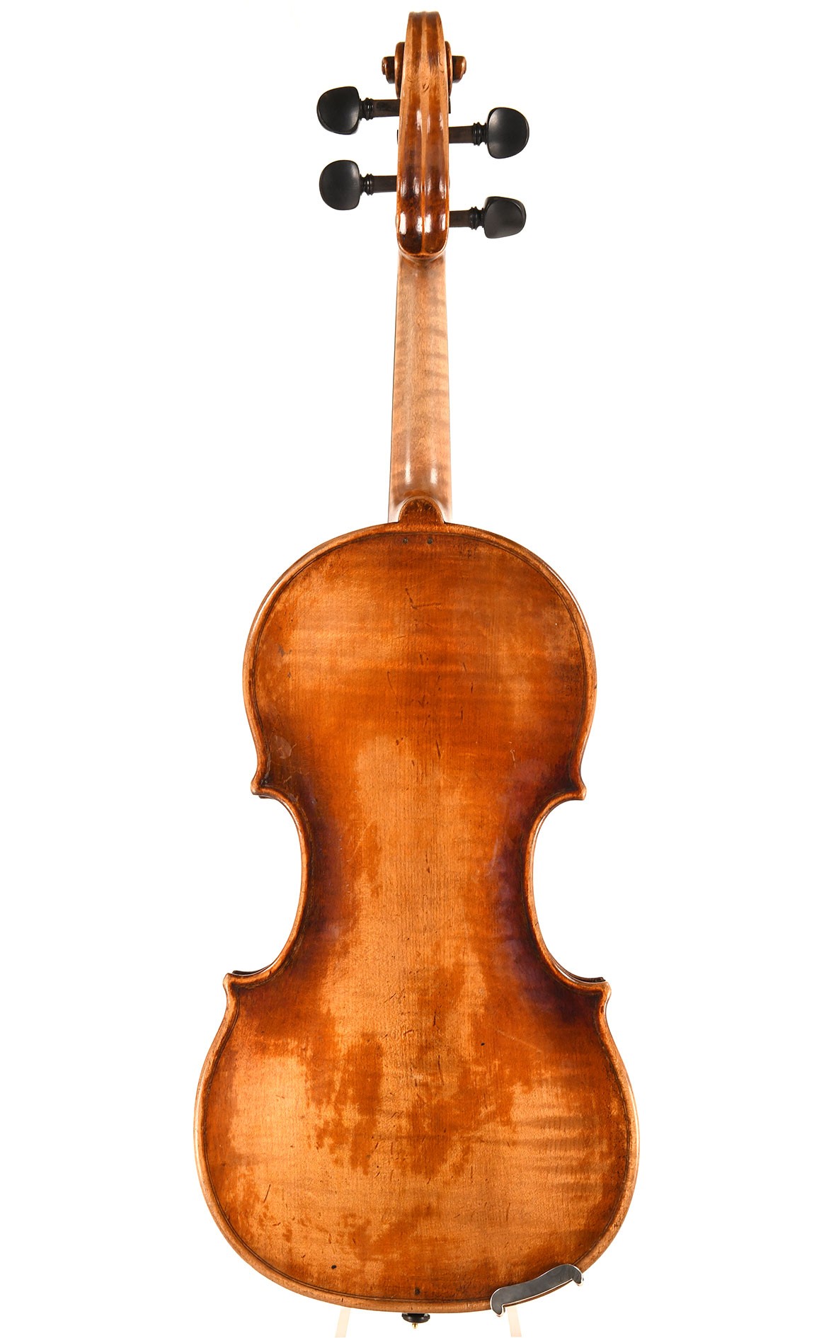 Old Saxon violin, around 1920 violinist